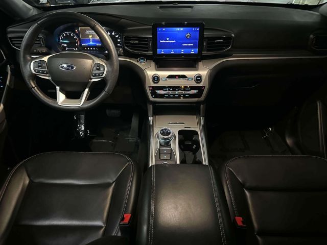 2022 Ford Explorer XLT 4WD