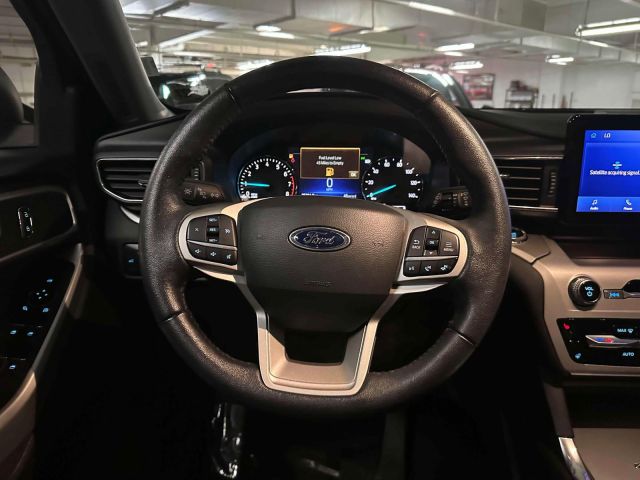 2022 Ford Explorer XLT 4WD