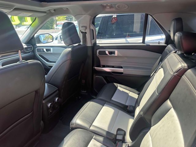 2022 Ford Explorer XLT 4WD