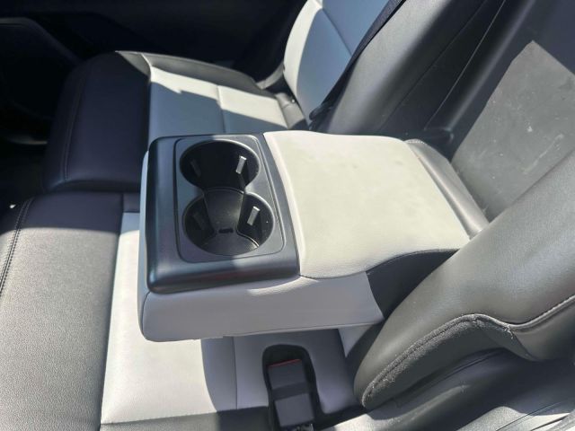 2022 Ford Explorer XLT 4WD