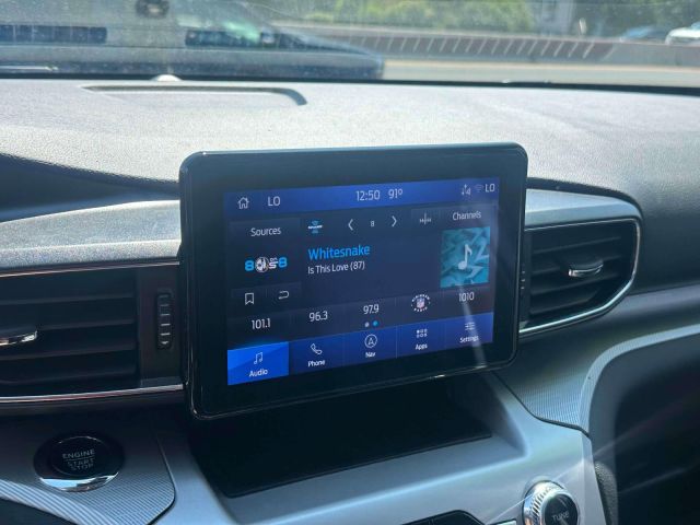 2022 Ford Explorer XLT 4WD