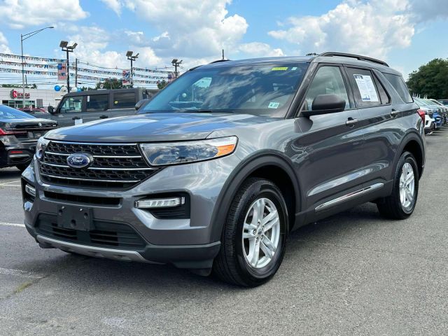 2022 Ford Explorer XLT 4WD