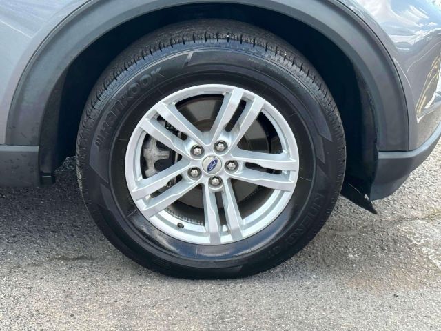 2022 Ford Explorer XLT 4WD