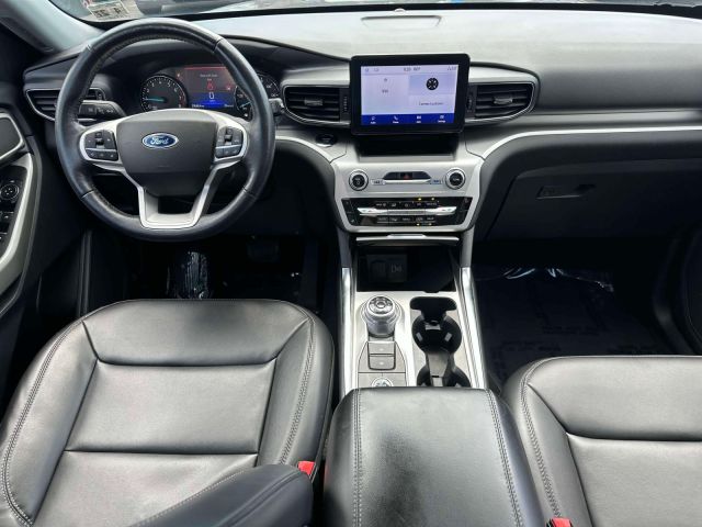 2022 Ford Explorer XLT 4WD