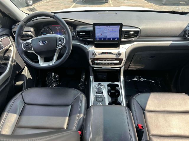 2022 Ford Explorer XLT 4WD