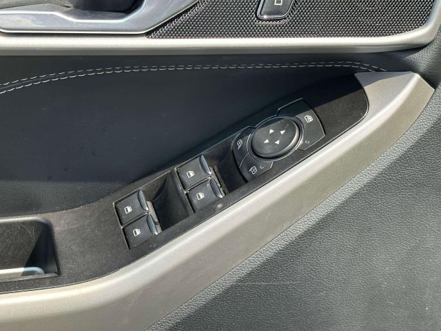 2022 Ford Explorer XLT 4WD