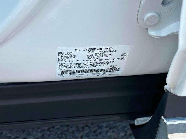 2022 Ford Explorer XLT 4WD