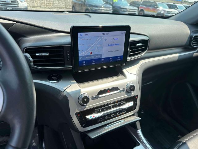 2022 Ford Explorer XLT 4WD