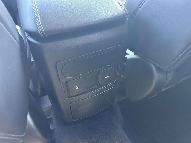 2022 Ford Explorer XLT 2022 Ford Explorer XLT