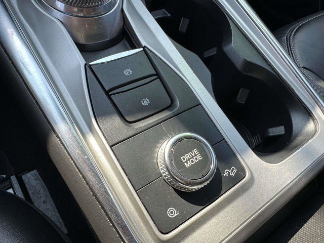 2022 Ford Explorer XLT 2022 Ford Explorer XLT