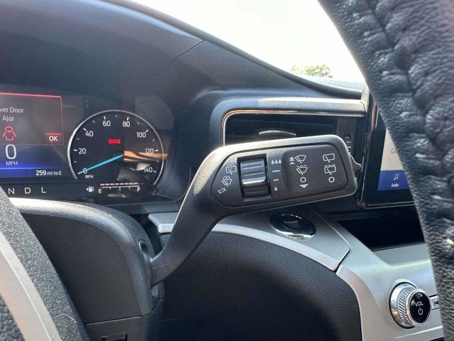 2022 Ford Explorer XLT 2022 Ford Explorer XLT