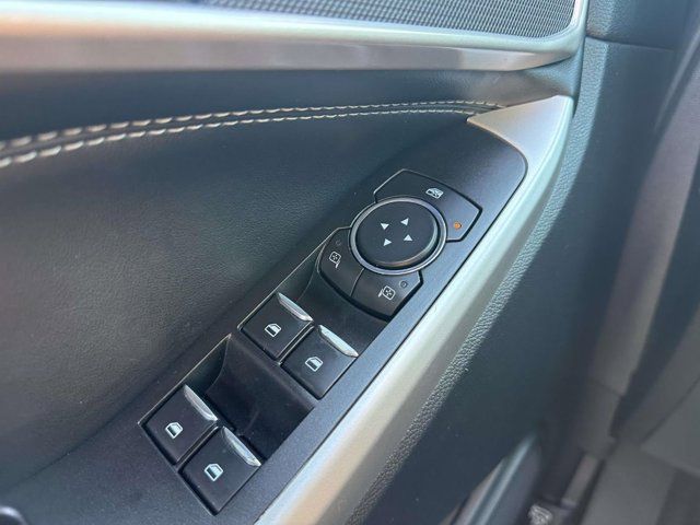 2022 Ford Explorer XLT 2022 Ford Explorer XLT