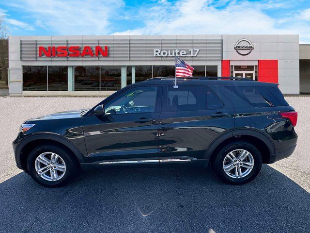 2022 Ford Explorer XLT 2022 Ford Explorer XLT