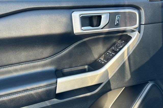 2022 Ford Explorer XLT Certified Pre-Owned 2022 Ford Explorer XLT Certified Pre-Owned