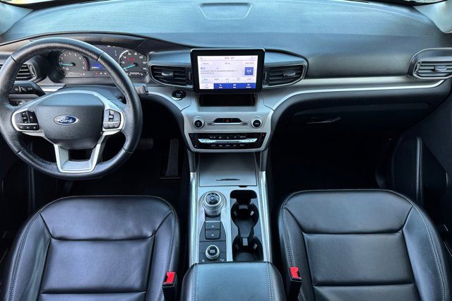 2022 Ford Explorer XLT Certified Pre-Owned 2022 Ford Explorer XLT Certified Pre-Owned