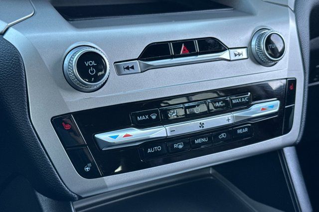 2022 Ford Explorer XLT Certified Pre-Owned 2022 Ford Explorer XLT Certified Pre-Owned