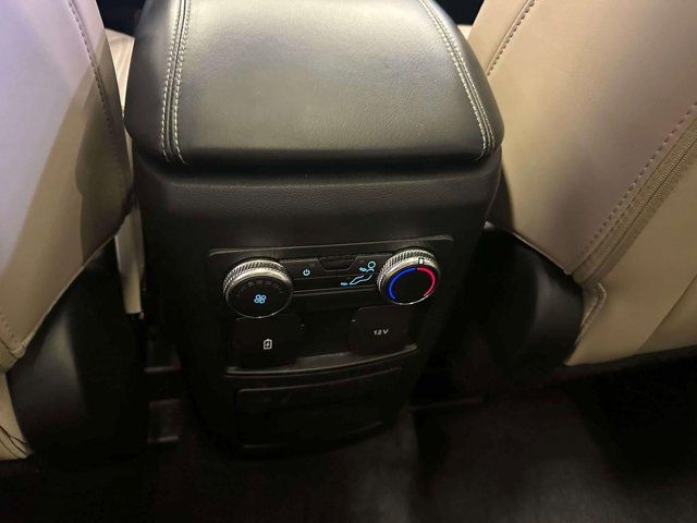 2022 Ford Explorer XLT 2022 Ford Explorer XLT