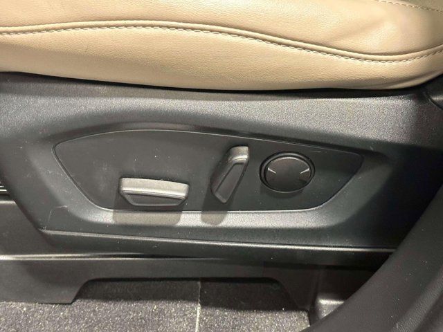 2022 Ford Explorer XLT 2022 Ford Explorer XLT