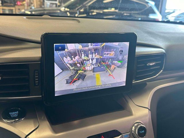 2022 Ford Explorer XLT 2022 Ford Explorer XLT