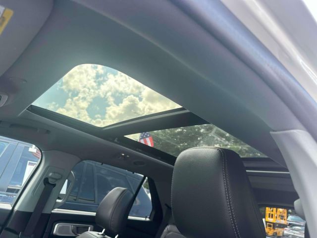 2022 Ford Explorer Limited 4WD