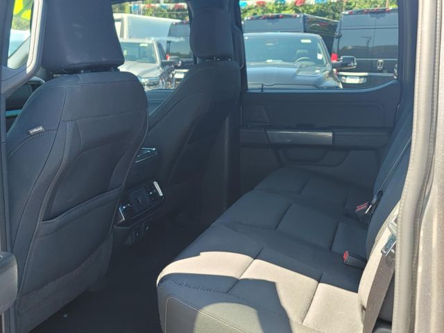 2022 Ford F-150 XLT 4WD SuperCrew 5.5 Box
