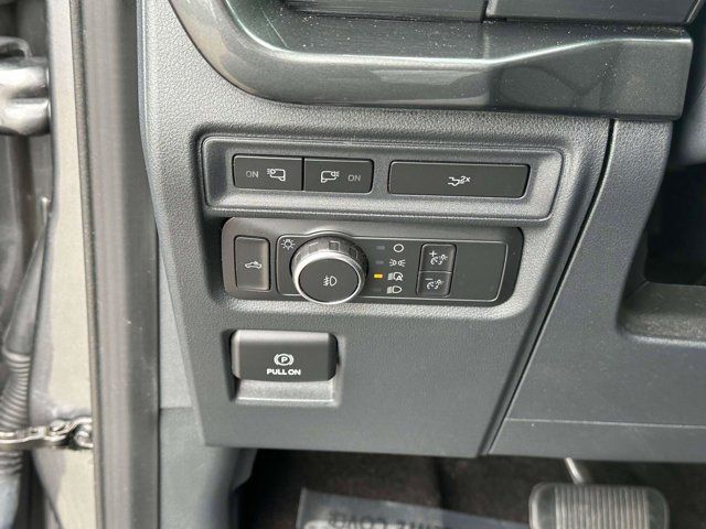 2022 Ford F-150 XL 4WD SuperCrew 5.5 Box 2022 Ford F-150 XL 4WD SuperCrew 5.5 Box