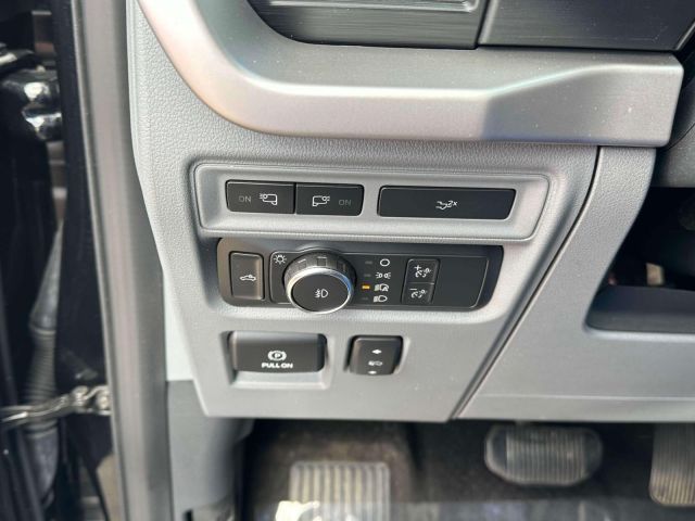 2022 Ford F-150 XLT 4WD SuperCrew 5.5 Box