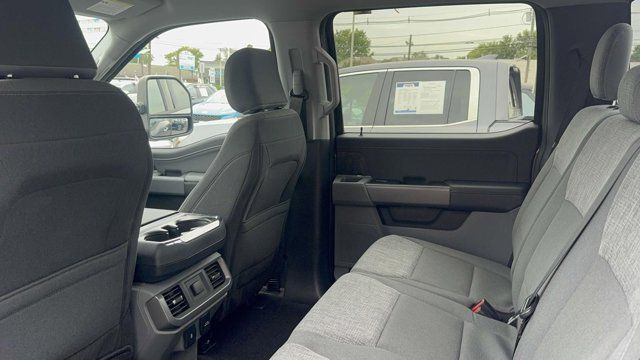 2022 Ford F-150 XLT 4WD SuperCrew 5.5 Box