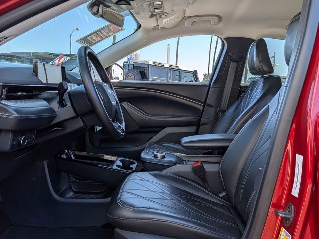 2022 Ford Mustang Mach-E Select 2022 Ford Mustang Mach-E Select