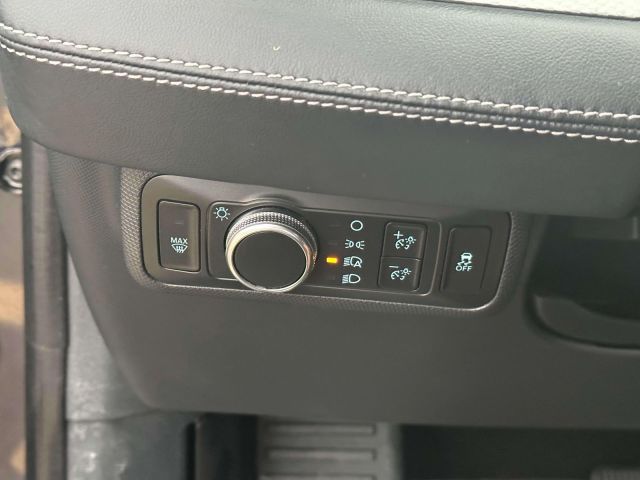 2022 Ford Mustang Mach-E Select AWD