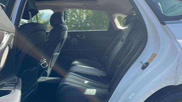 2022 Genesis G80 2.5T