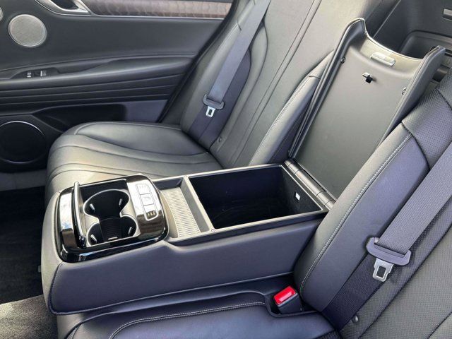 2022 Genesis G80 2.5T