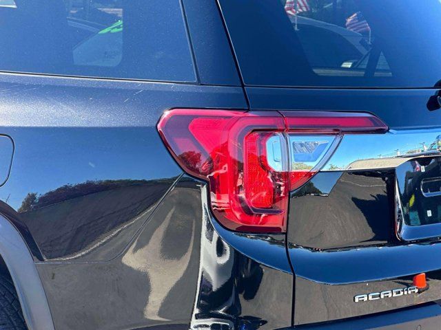 2022 GMC Acadia SLT 2022 GMC Acadia SLT