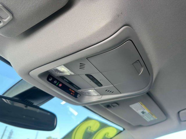 2022 GMC Acadia SLT