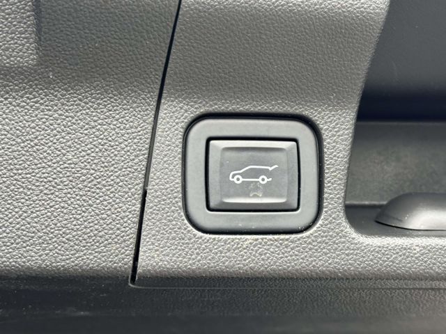 2022 GMC Acadia AWD 4dr SLT
