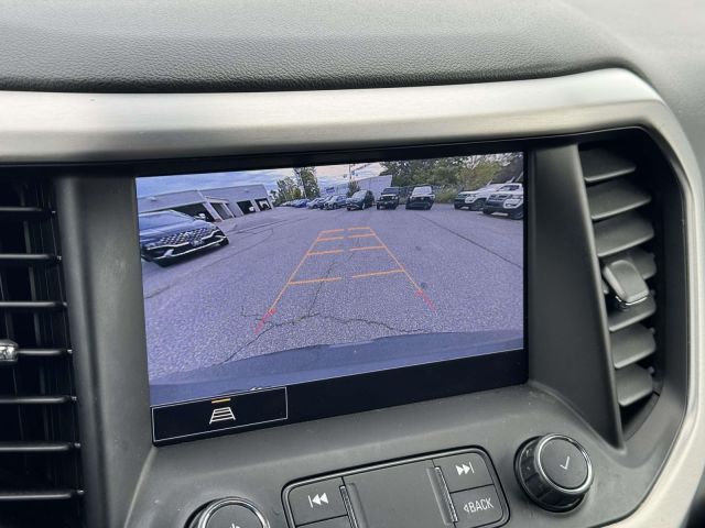 2022 GMC Acadia AWD 4dr SLT