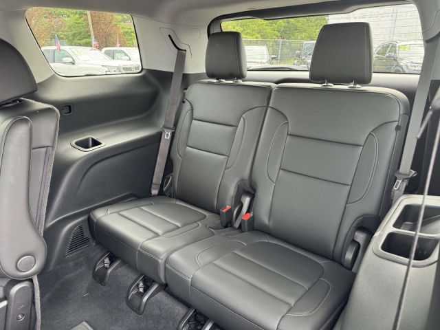 2022 GMC Acadia AWD 4dr SLT