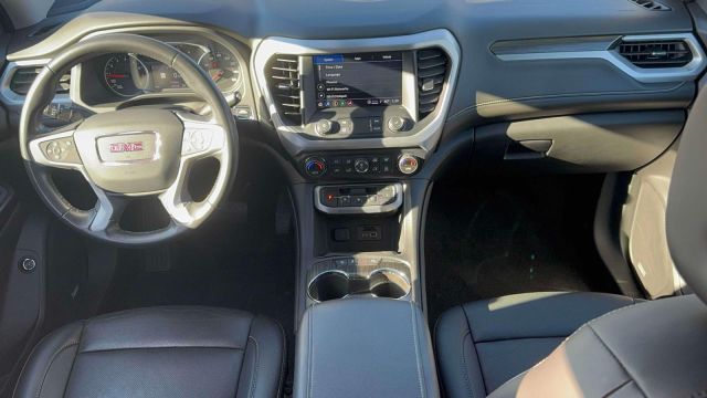 2022 GMC Acadia AWD 4dr SLT