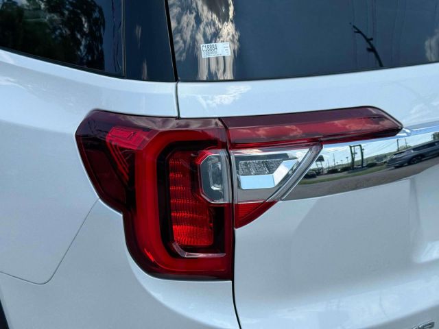 2022 GMC Acadia AWD 4dr SLT