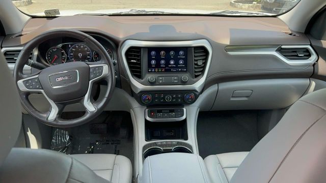 2022 GMC Acadia AWD 4dr SLT