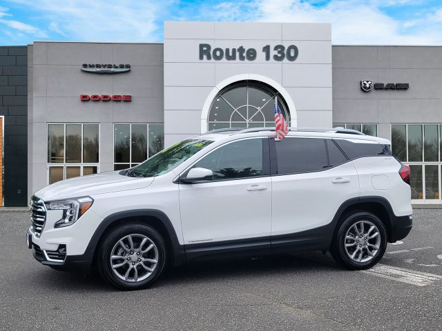 2022 GMC Terrain AWD 4dr SLT 2022 GMC Terrain AWD 4dr SLT