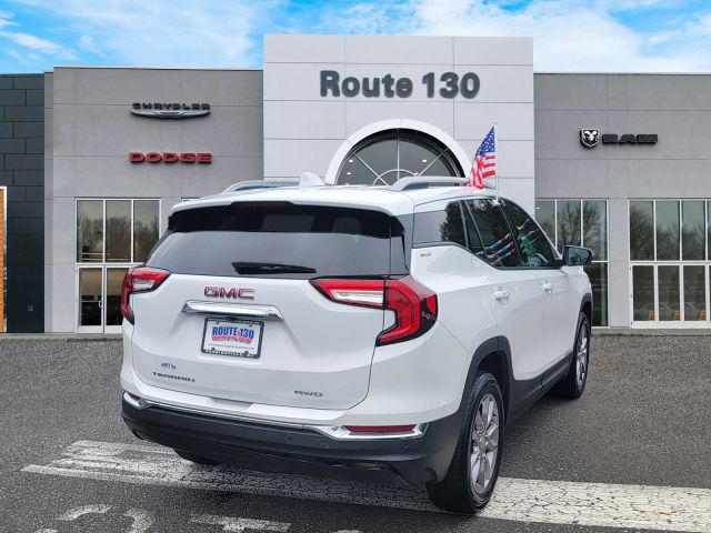 2022 GMC Terrain AWD 4dr SLT 2022 GMC Terrain AWD 4dr SLT