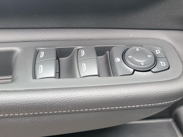 2022 GMC Terrain AWD 4dr SLT 2022 GMC Terrain AWD 4dr SLT