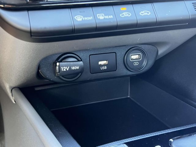 2022 Hyundai Elantra SEL IVT