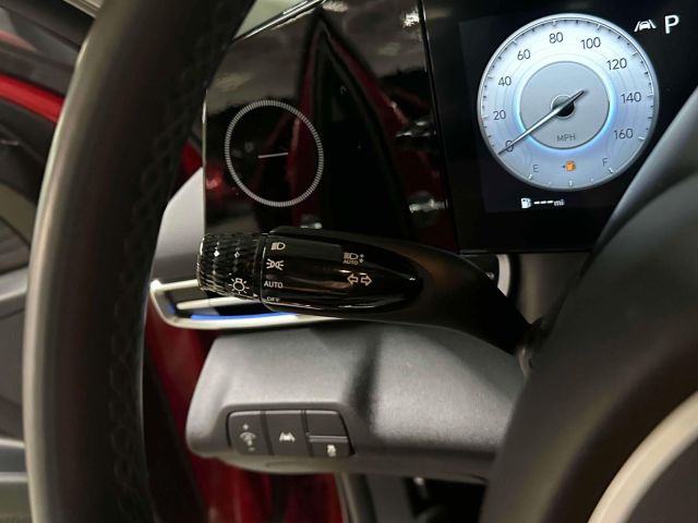 2022 Hyundai Elantra Limited IVT