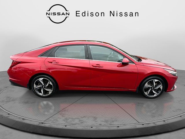 2022 Hyundai Elantra Limited