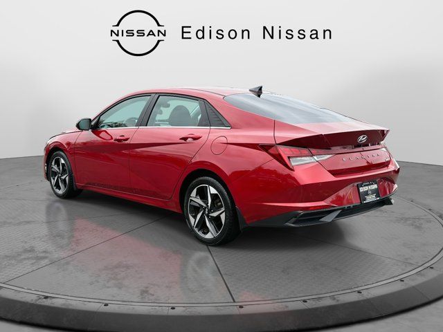 2022 Hyundai Elantra Limited