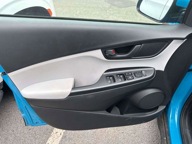 2022 Hyundai Kona SEL 2022 Hyundai Kona SEL