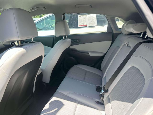2022 Hyundai Kona SEL Auto AWD