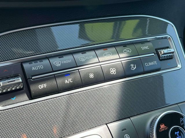2022 Hyundai Santa Fe SEL AWD
